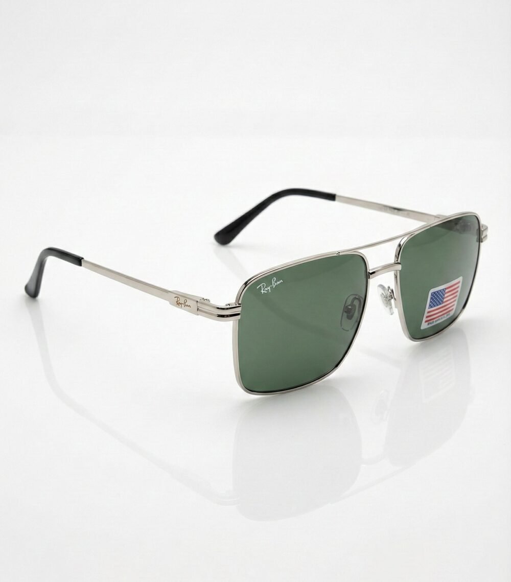 Ray-Ban Classic Aviator Sunglasses – Polished Gold Frame with Crystal G-15 Green Lenses